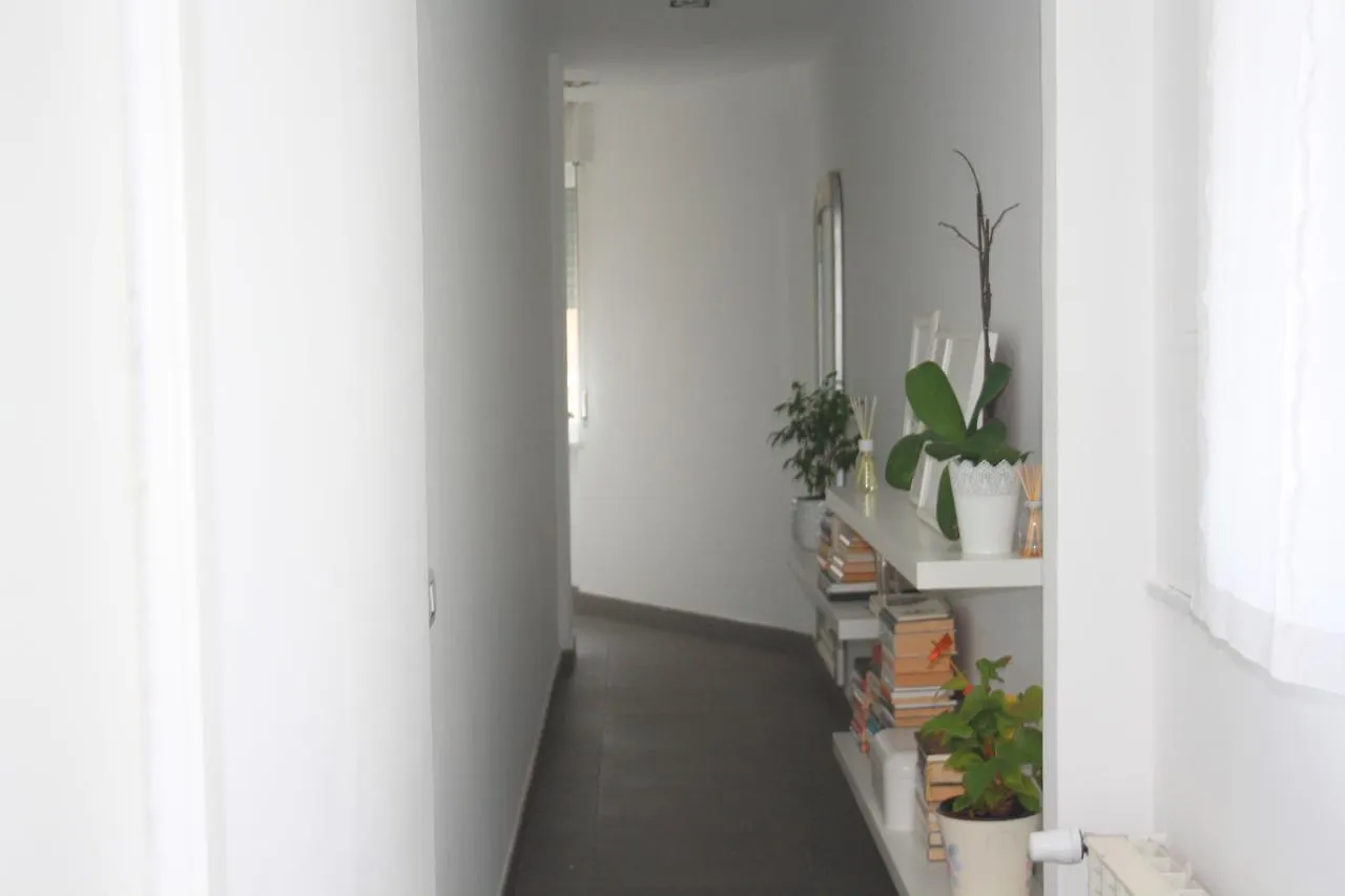 Bed & Breakfast La Locanda Dell'Arte-De Gasperi Naples Italy