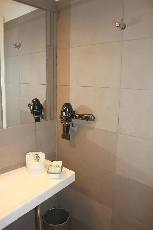 Bed & Breakfast La Locanda Dell'Arte-De Gasperi Naples Italy