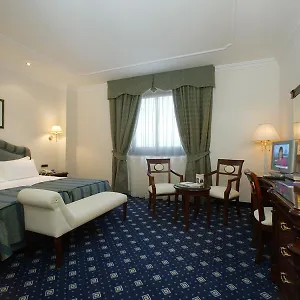 https://tiberio-palace.hotelinveneto.com
