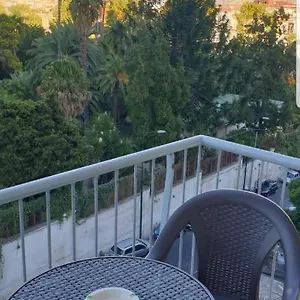 Rosy Bed & Breakfast