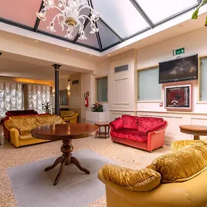 bella-venezia.hotelinveneto.com/